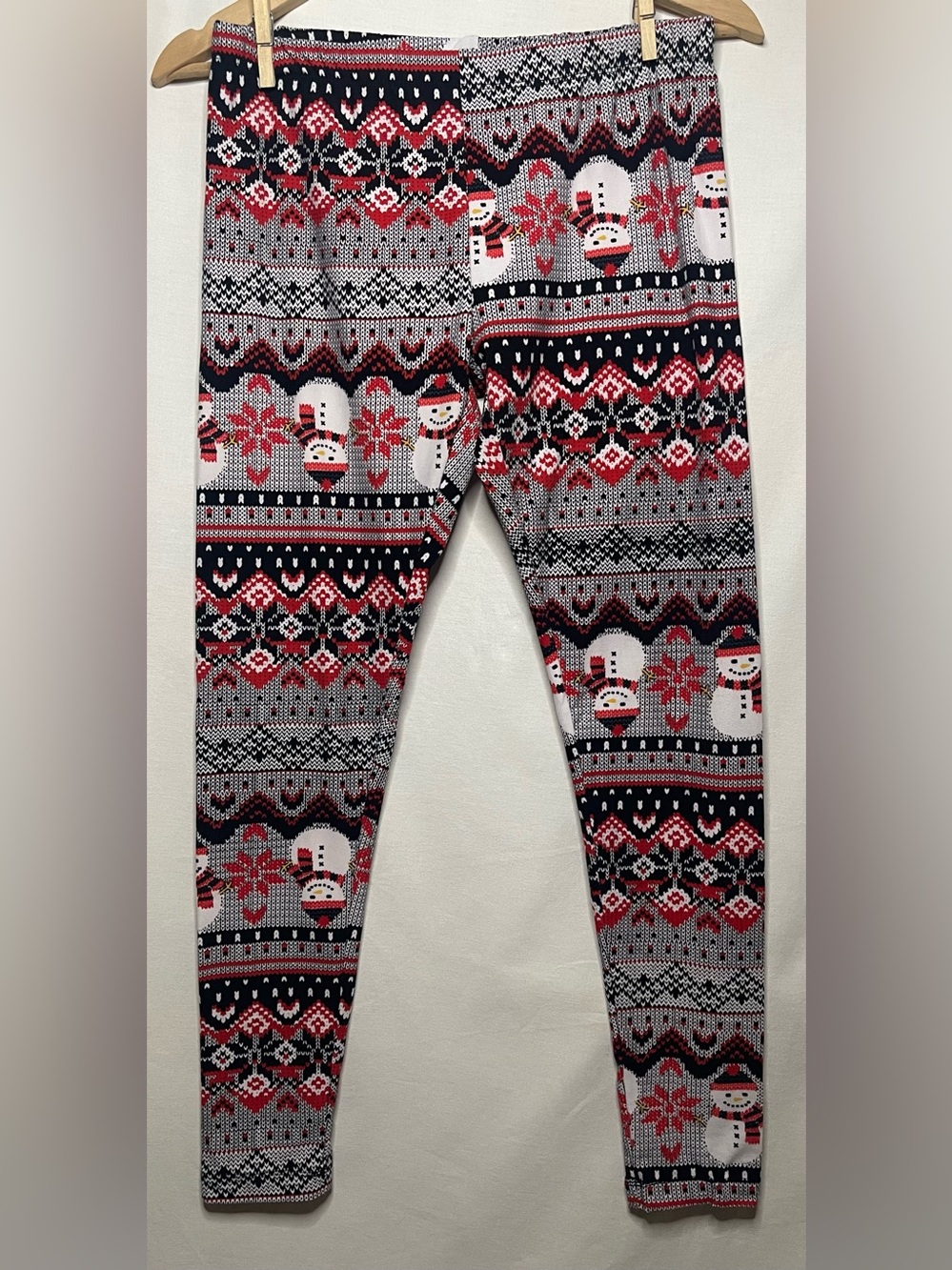 No Boundaries Snowman Fair Isle Leggings - Red, Black & White Size M (7-9)